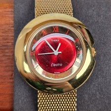 Relógio analógico elétrico UFO 1950s Timex banhado a ouro pulseira de malha números romanos vintage comprar usado  Enviando para Brazil