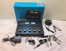 Mezclador de discoteca estéreo portátil realista 32-1100a con cable de alimentación y accesorios segunda mano  Embacar hacia Mexico