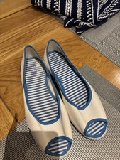Lacoste ladies girls for sale  CHRISTCHURCH