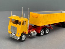 Trator HO Herpa White Road Commander com reboque basculante, amarelo Unltrd HO6057 comprar usado  Enviando para Brazil