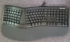 Pacote ergonômico de desktop, teclado e mouse Microsoft layout francês perfeito estado, usado comprar usado Pacote ergonômico de desktop, teclado e mouse Microsoft layout francês perfeito estado, usado comprar usado  Enviando para Brazil