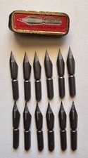 New antique feathers d'occasion  Expédié en Belgium