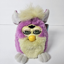 4 furby d'occasion 4 furby d'occasion Expédié en Belgium