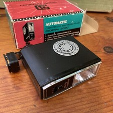 Flash de fotografía de película vintage en caja que funciona con instrucciones cámara analógica segunda mano  Embacar hacia Mexico