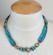 Collier perles pierres d'occasion  Grasse
