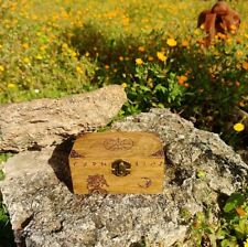 Portagioie legno rune usato  Bari