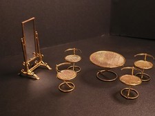 Casa de bonecas vintage miniaturas móveis mesa de latão 4 cadeiras malha tom dourado Taiwan, usado comprar usado  Enviando para Brazil