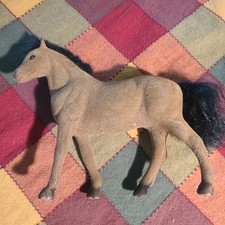 Brinquedo cavalo vintage de plástico flocado meados do século XX castanha comprar usado  Enviando para Brazil