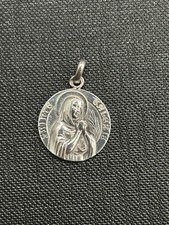 Ancien médaille pendentif d'occasion Ancien médaille pendentif d'occasion  Nancy-