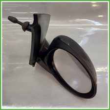 Specchietto retrovisore grigio usato Specchietto retrovisore grigio usato  Cona