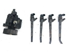 Kit pompa iniettori usato  Italia