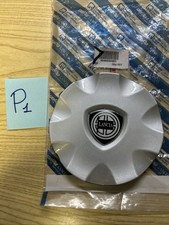 Coprimozzo originale nuovo usato Coprimozzo originale nuovo usato  Seravezza