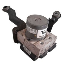 Pompa abs 589101j270 usato  Pratola Peligna