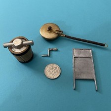 Casa de bonecas vintage miniatura metal antiquado panela de pipoca country manteiga churn, usado comprar usado  Enviando para Brazil