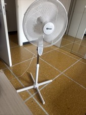 Ventilatore piantana con usato  Zoagli