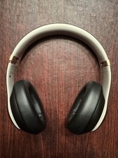 Auriculares sobre la oreja Beats by Dr. Dre Studio Pro negros y dorados segunda mano  Embacar hacia Mexico