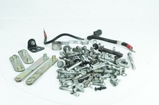 04 Harley Softail Heritage OEM Hardware Parafuso Porcas Suporte Cabo de Bateria Positivo comprar usado 04 Harley Softail Heritage OEM Hardware Parafuso Porcas Suporte Cabo de Bateria Positivo comprar usado  Enviando para Brazil