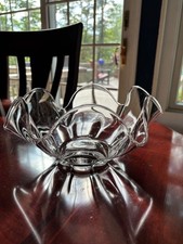 Vintage pretty large for sale  Delaware Water Gap