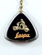 Porte cles vespa d'occasion  L'Absie