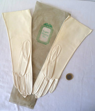 Paire gants soirée d'occasion  L'Isle-sur-la-Sorgue