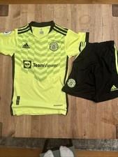 Manchester united ronaldo for sale  LONDON