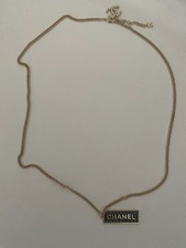 Collier chanel plaque d'occasion  Paris VII