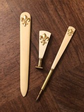 Joli necessaire écriture d'occasion  Châtillon-sur-Loire