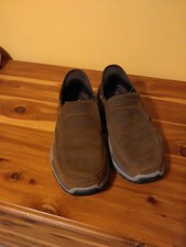 s shoes sketchers 9 men for sale  Smith Center