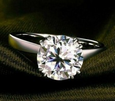 Bague fiançailles blanche d'occasion  Expédié en France