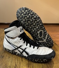 Asics aggressor white for sale  Canton