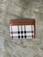 Brand new burberry for sale  Matthews