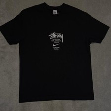Camiseta Nike x Stussy International preta em tamanho GRANDE 🔥, usado comprar usado  Enviando para Brazil