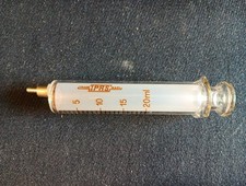 Ancienne seringue 20ml d'occasion  Verquin