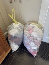 Around 12kg clothing for sale  PWLLHELI