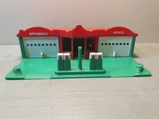 Petit garage plastique d'occasion  Meximieux