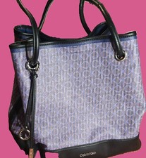 Usado, Bolsa de ombro Calvin Klein Gabrianna monograma balde comprar usado  Enviando para Brazil