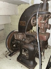 Maquinaria industrial vintage - Estampador de cuero British United Shoe Machinery Co segunda mano  Embacar hacia Mexico
