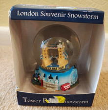 London souvineer snowglobe for sale  WORCESTER