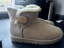 Ugg mini bailey for sale  HARTLEPOOL