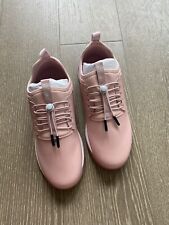 Sapatos clássicos novos sem caixa cravo rosa claro tamanho 10 comprar usado  Enviando para Brazil