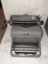 Royal typewriter kmg for sale  Friedens