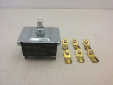 Ark-Les Interruptor Rotativo 2800-B516 10A-120VAC 15A-125VAC 7.5A 250VAC Nnb, usado comprar usado  Enviando para Brazil