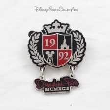 Pin écusson disneyland d'occasion  Cavaillon