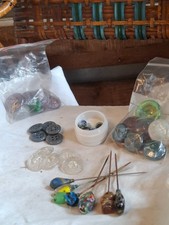 Boutons épingles chapeaux d'occasion  Villeneuve-la-Guyard