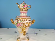 Rosyjska porcelana Gzhel. Ręcznie malowana puszka na herbatę. Wysokość 28cm. na sprzedaż  PL