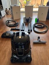Hyla est vacuum for sale  Brooklyn