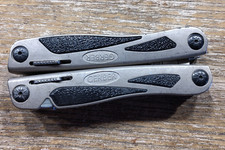 Couteau pince multifonction d'occasion Couteau pince multifonction d'occasion  Longué-Jumelles