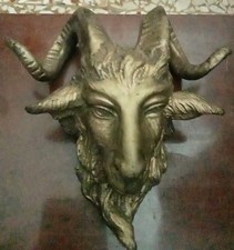 Antica testa ariete usato  Italia