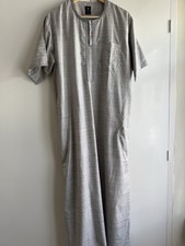 Jubba kaftan thobe for sale Jubba kaftan thobe for sale  LUTON