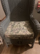 Large ethan allen for sale  Saint Paul